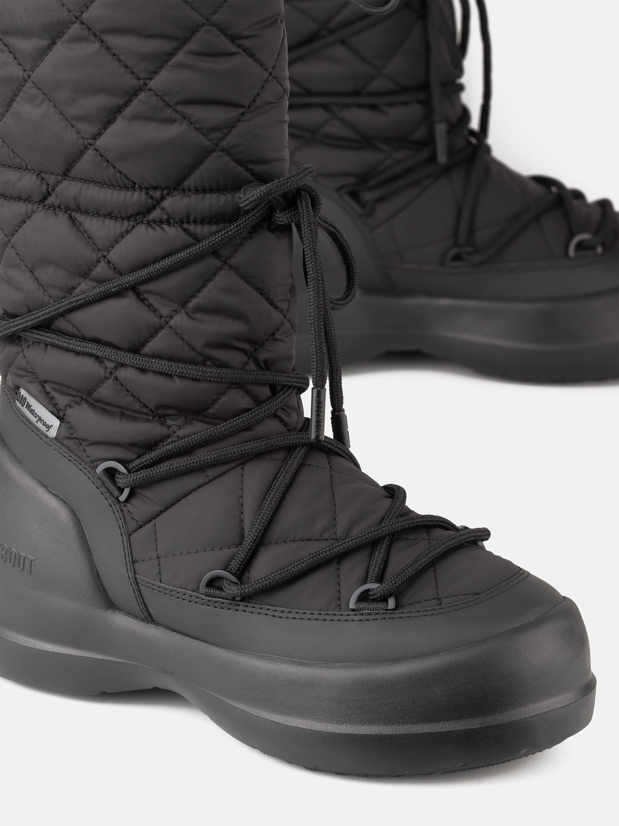 MEZZALUNA BLACK QUILTED HIGH BOOTS