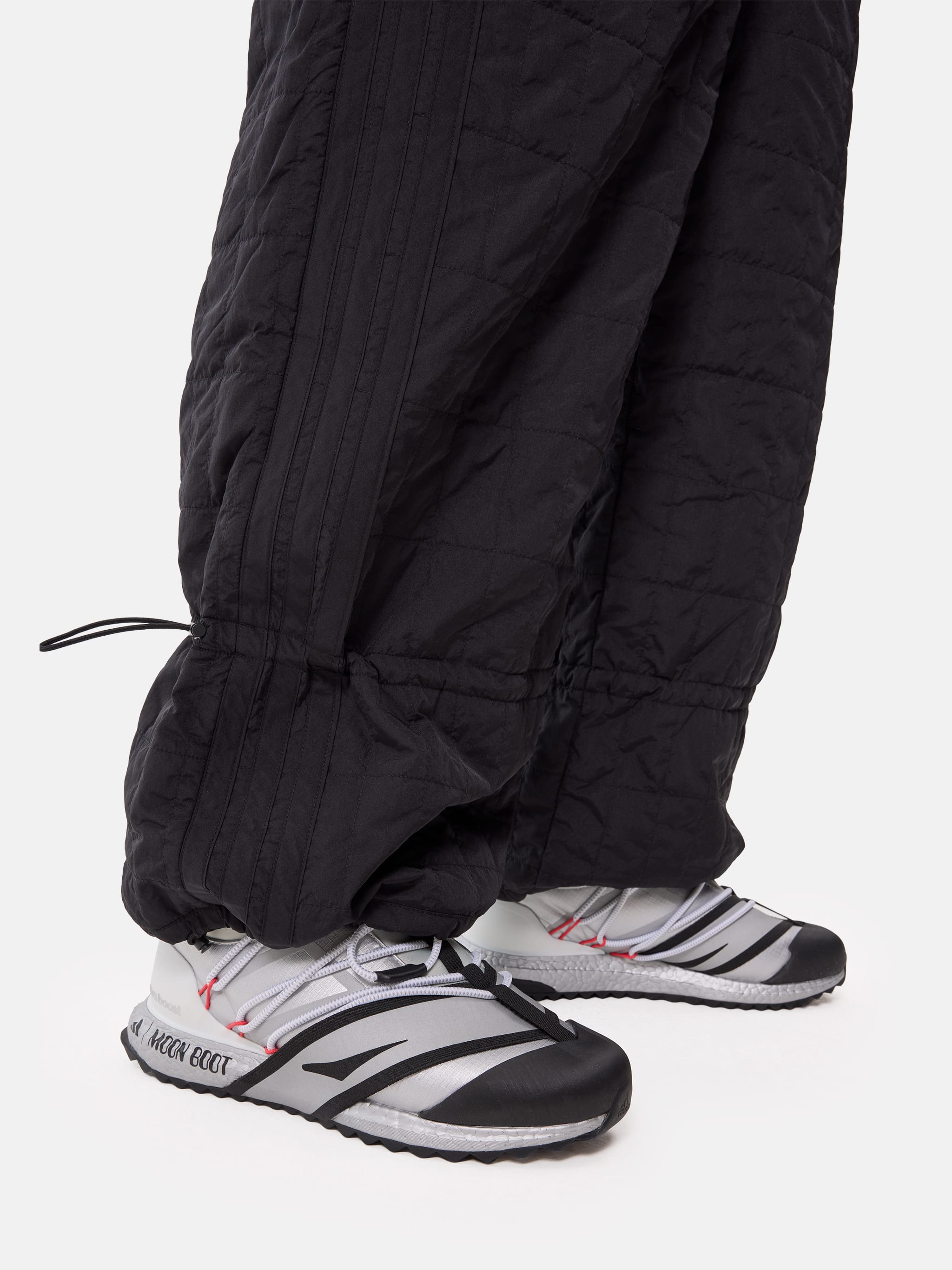 ADIDAS X MOON BOOT MATTE SILVER ULTRABOOST 1.0 LOW-TOP SNEAKERS